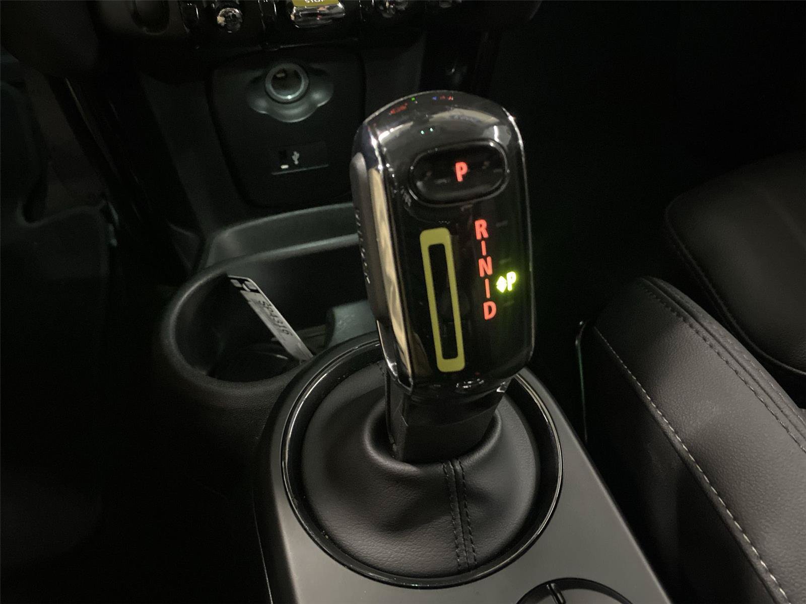 Used 2023 MINI Cooper SE FWD image 25
