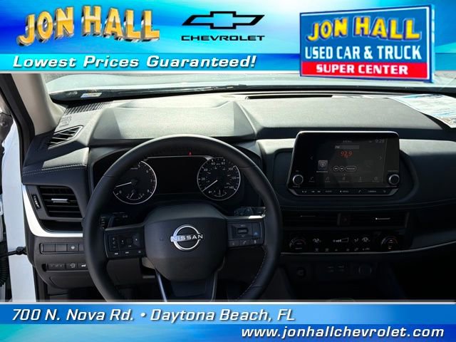 Used 2026 Nissan Rogue SV image 25