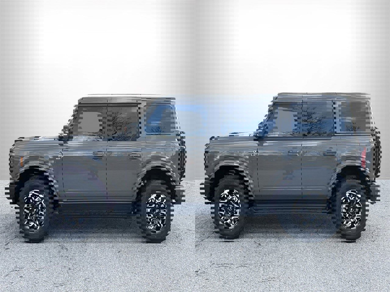 New 2025 Ford Bronco Outer Banks image 23