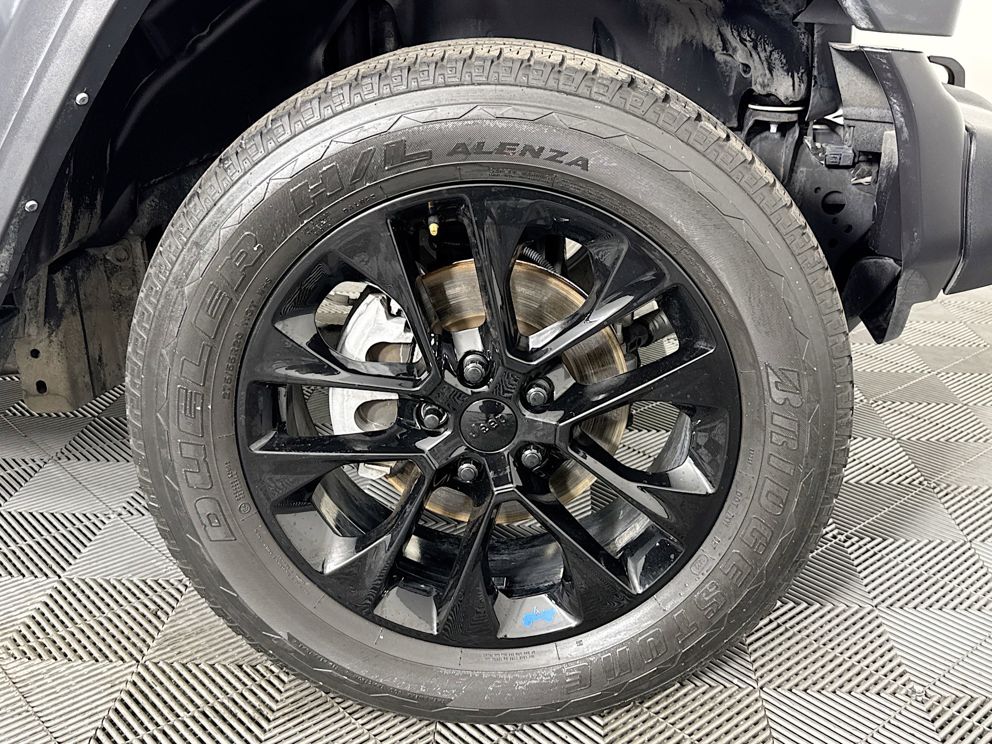 Used 2023 Jeep Wrangler Sport AWD/4WD image 27