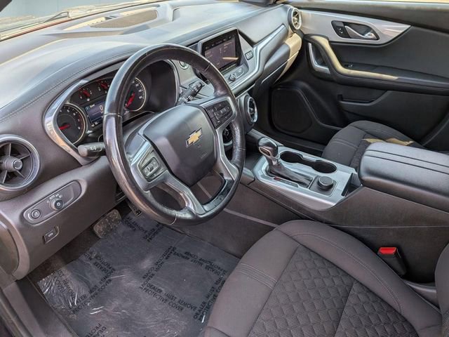 Used 2025 Nissan Rogue SV image 17