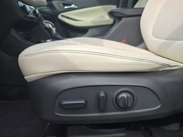 Used 2023 Buick Encore GX Select w/ Safety Package II image 28