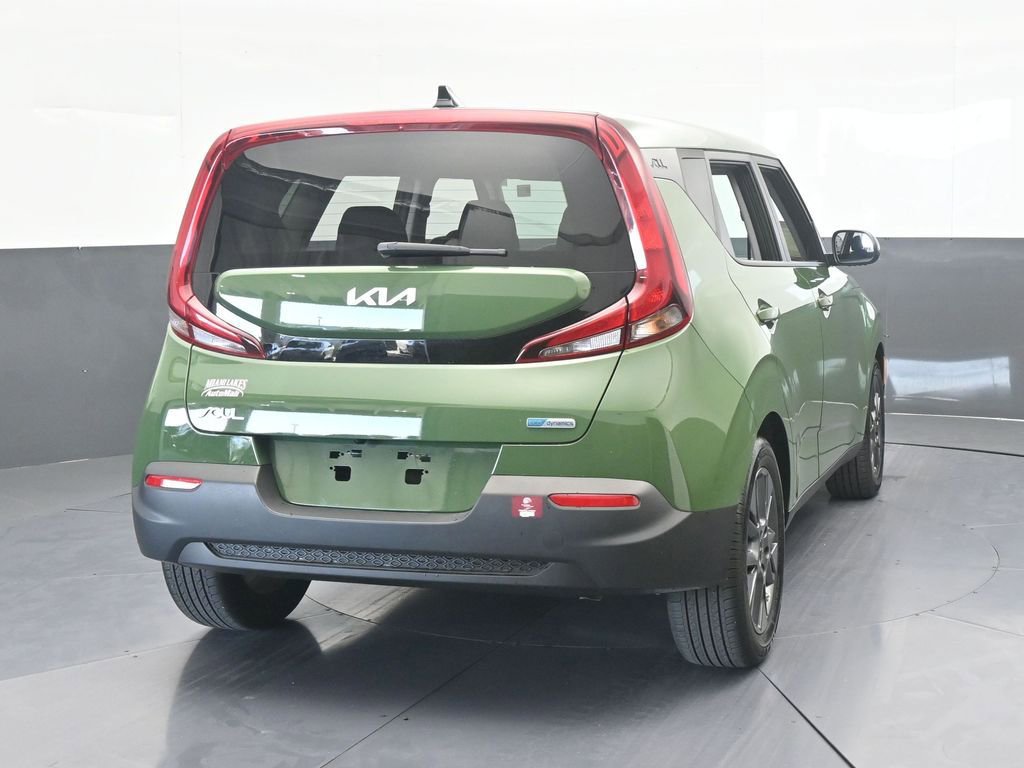 Used 2022 Kia Soul EX image 5