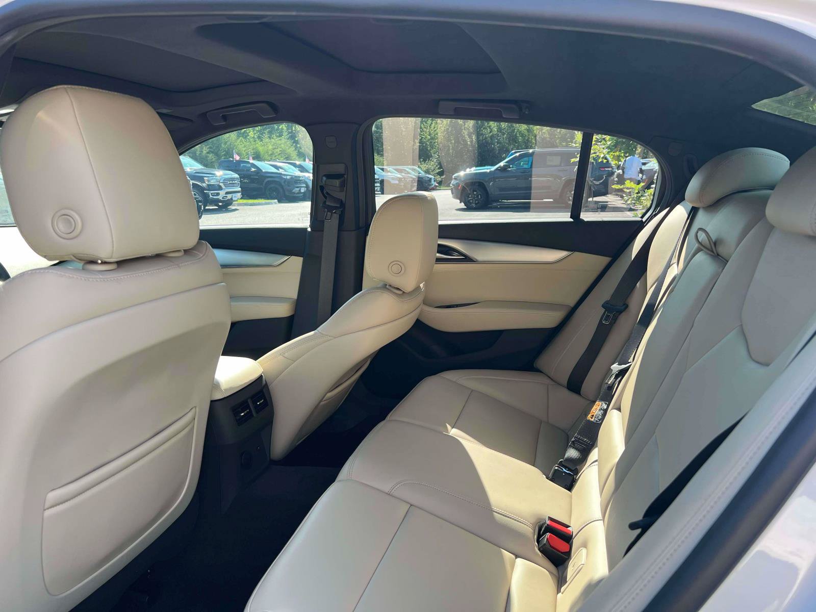 Used 2024 Cadillac CT5 Luxury w/ Sun And Sound Package RWD image 26