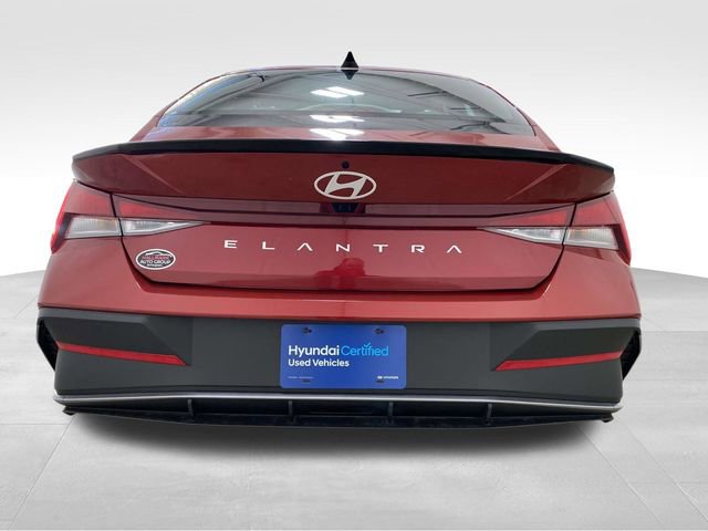 Certified 2025 Hyundai Elantra Sport image 3