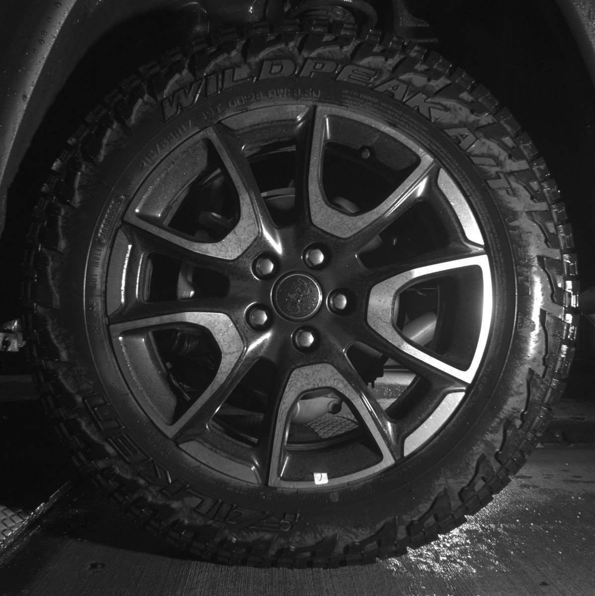 Used 2025 Jeep Compass Trailhawk AWD/4WD image 14