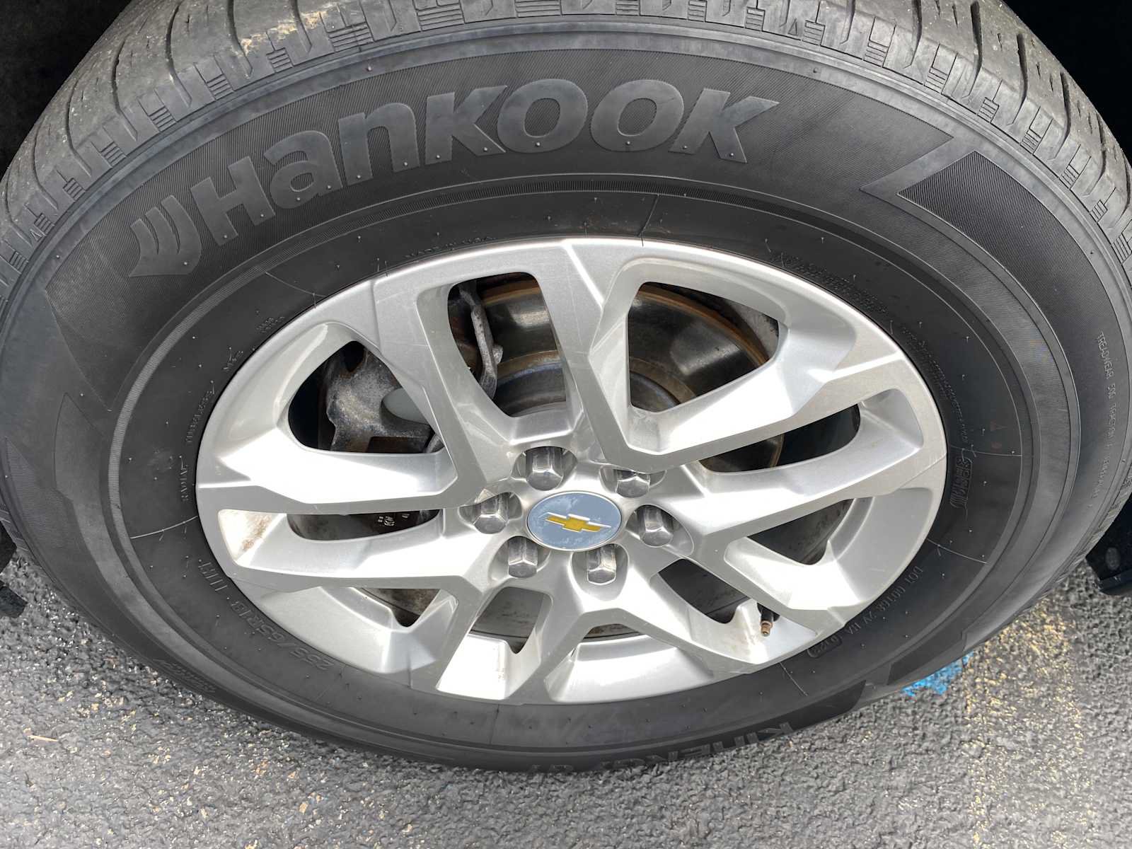 Used 2021 Chevrolet Traverse LT AWD/4WD image 42
