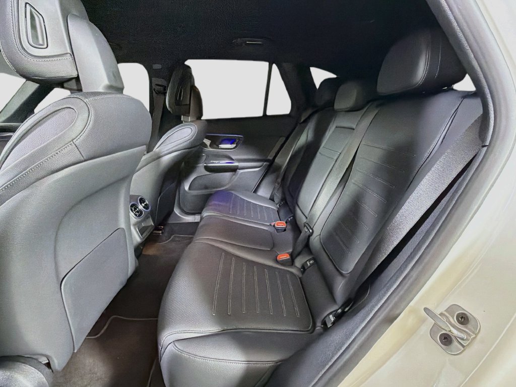 Certified 2025 Mercedes-Benz GLC 350e 4MATIC image 15