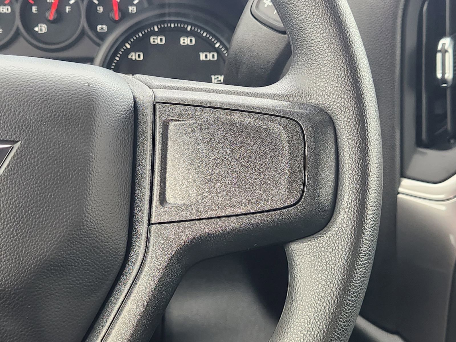 Used 2025 Chevrolet Silverado 1500 Custom AWD/4WD image 28