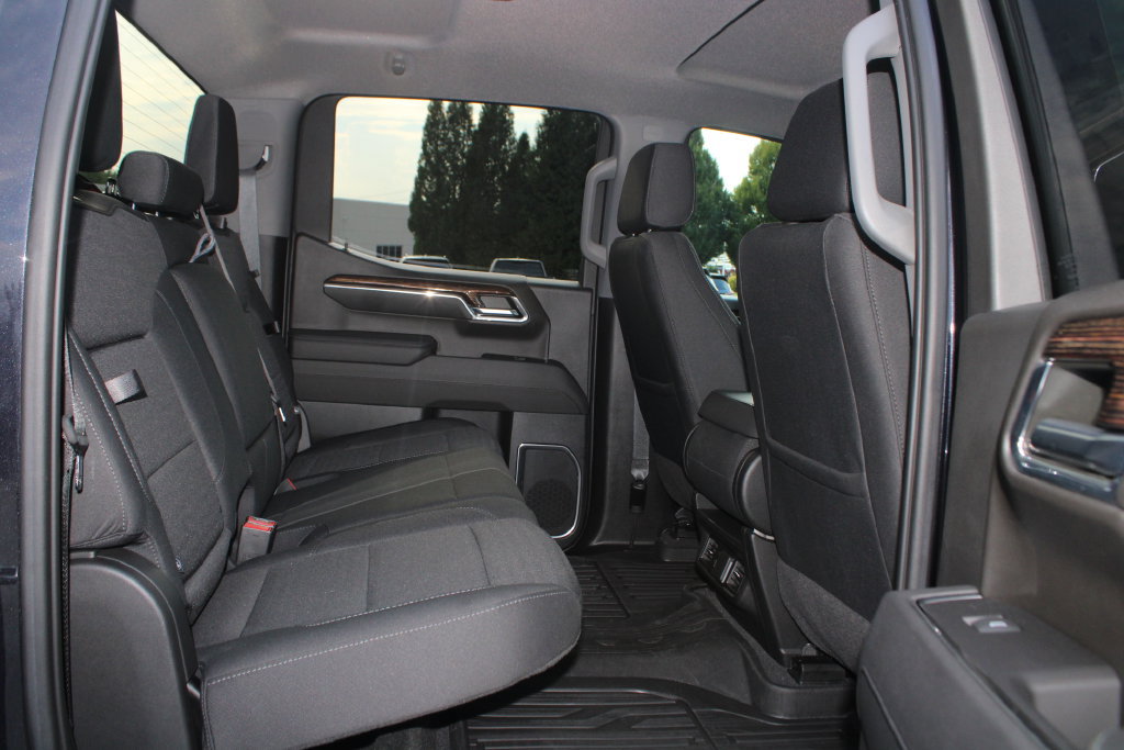 Used 2023 GMC Sierra 1500 Elevation AWD/4WD image 14