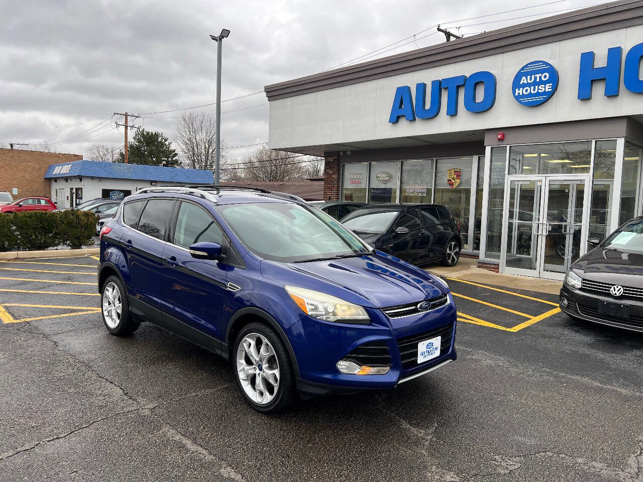 Used 2013 Ford Escape Titanium image 3