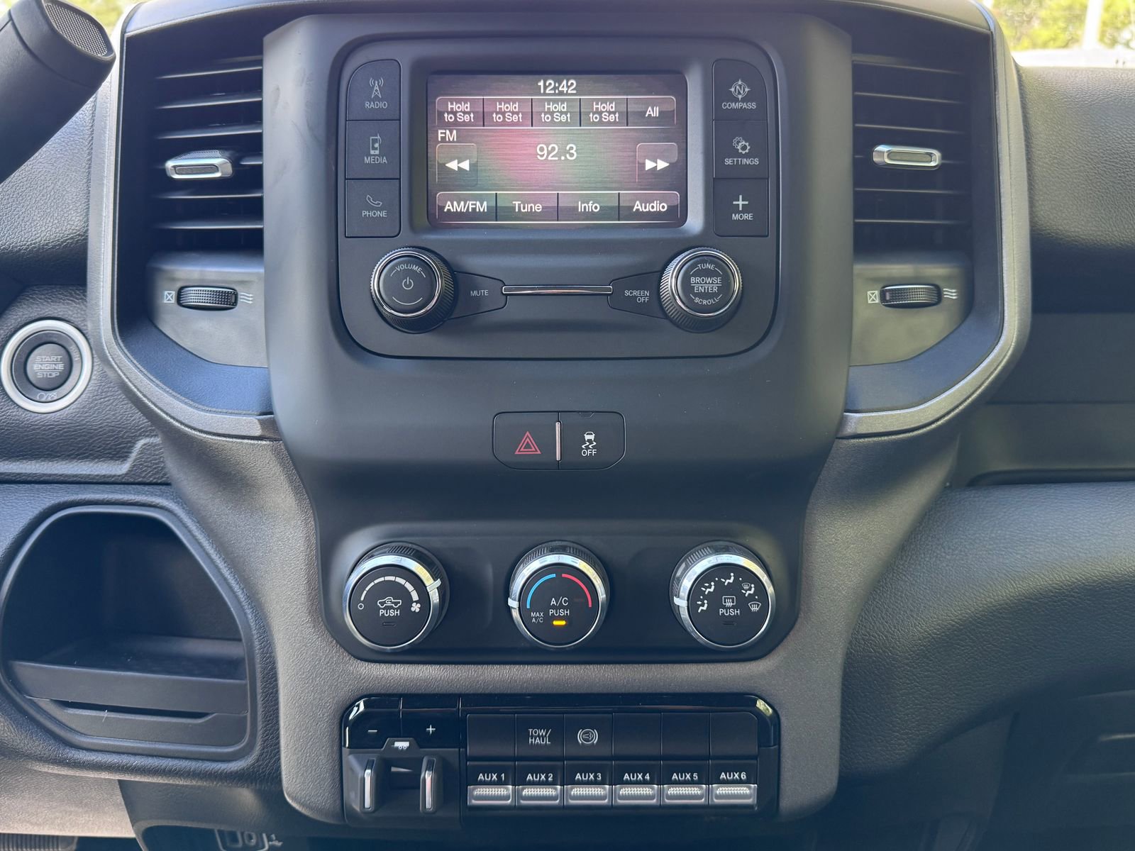 New 2024 RAM 4500 Tradesman w/ Chrome Appearance Group RWD image 17