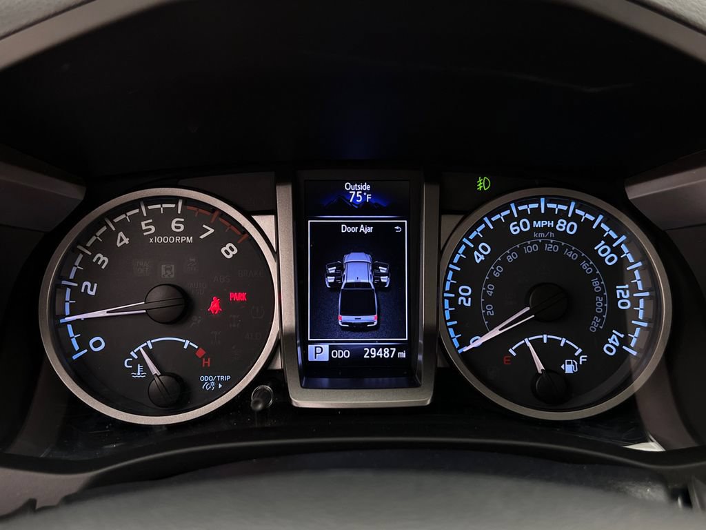 Used 2019 Toyota Tacoma Limited AWD/4WD image 18