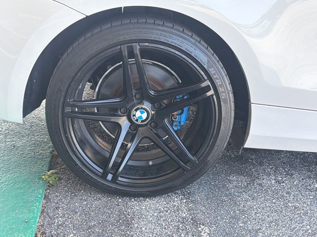Used 2013 BMW 128i Convertible RWD image 12