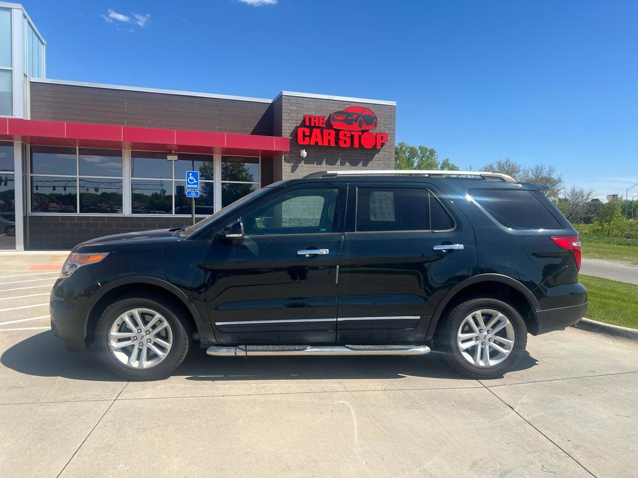 Used 2014 Ford Explorer XLT w/ Equipment Group 202A