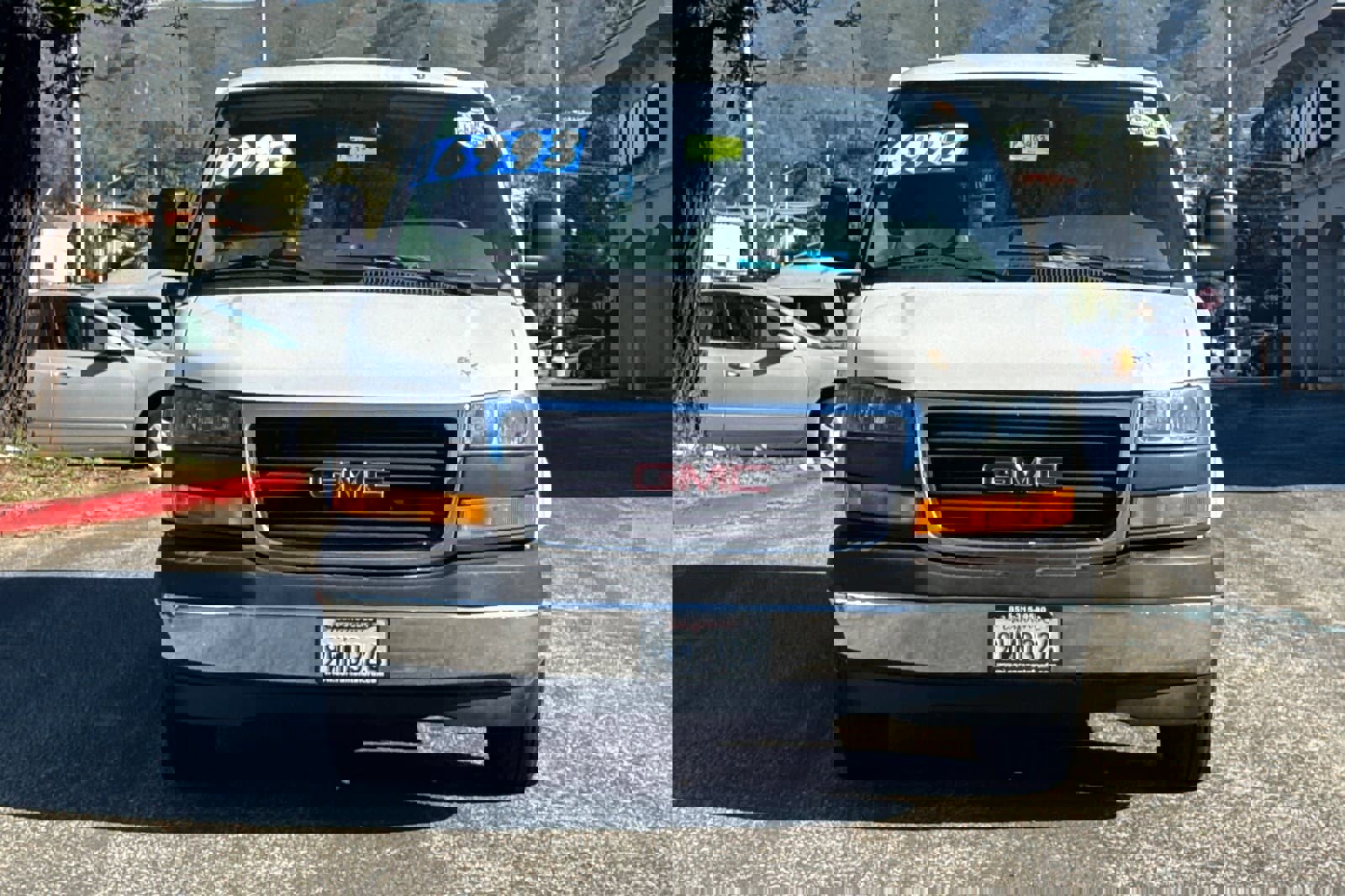 Used 2018 GMC Savana 3500 LT w/ LT Preferred Equipment Group image 10