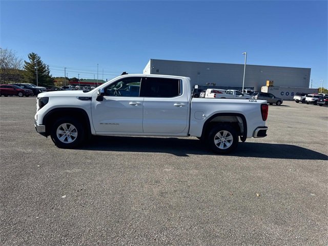 Used 2025 GMC Sierra 1500 SLE image 8