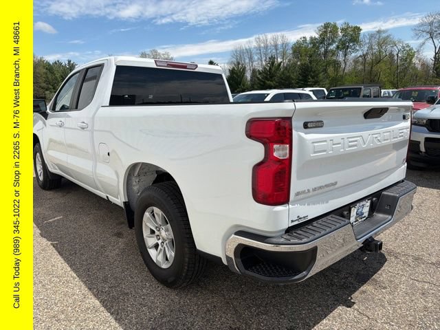Used 2021 Chevrolet Silverado 1500 LT w/ Remote Start Package AWD/4WD image 4