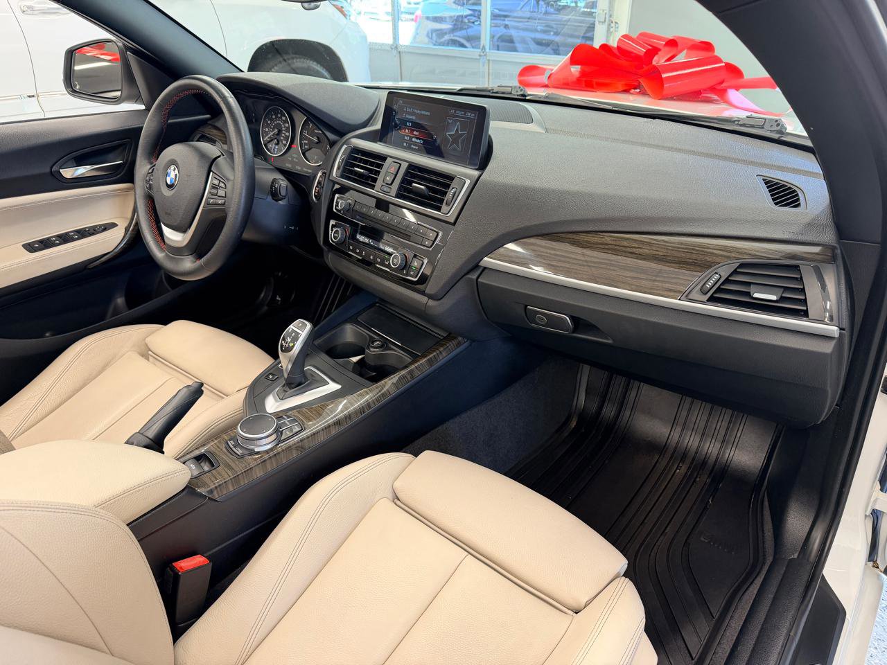 Used 2017 BMW 230i Convertible RWD image 32