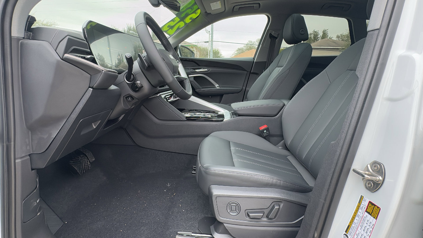 New 2025 Audi Q5 Premium w/ Convenience Package AWD/4WD image 9