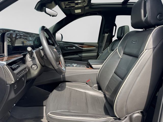 Certified 2021 Cadillac Escalade Premium Luxury AWD/4WD image 11