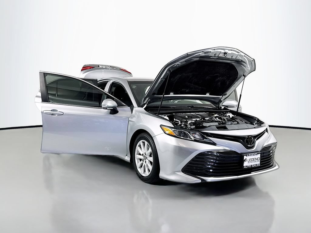 Used 2019 Toyota Camry LE w/ Convenience Package FWD image 20