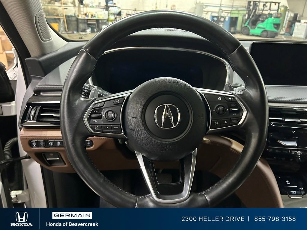 Used 2024 Acura MDX SH-AWD w/ Advance Package image 16