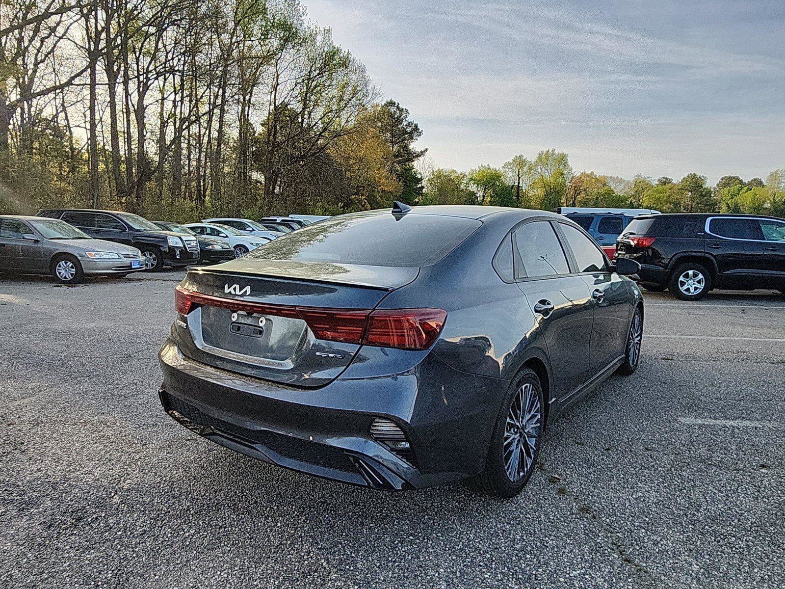 Used 2023 Kia Forte GT-Line w/ GT-Line Technology Package image 5