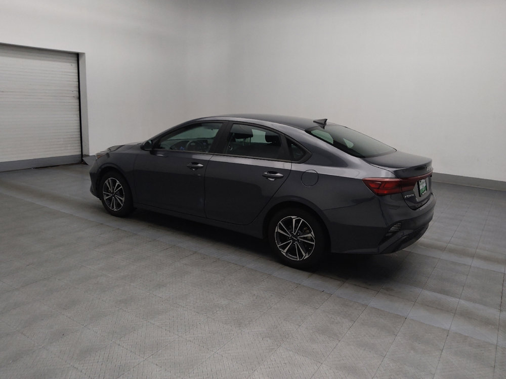 Used 2024 Kia Forte LXS image 3
