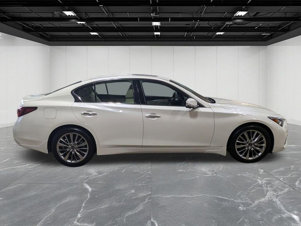 Certified 2023 INFINITI Q50 Luxe image 6