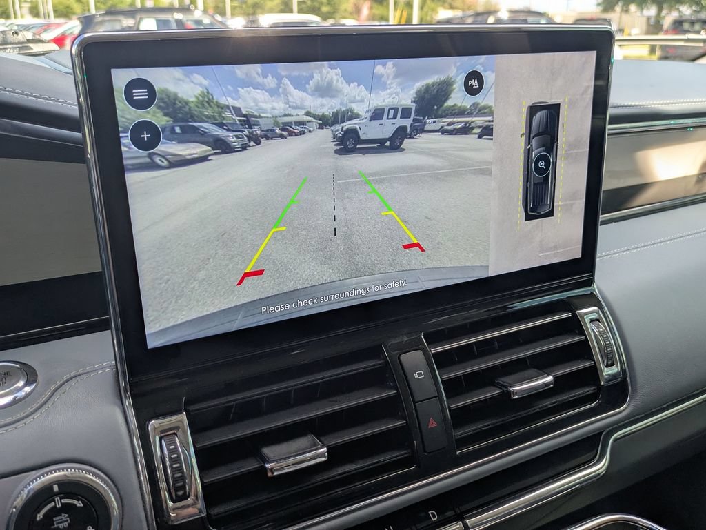 Used 2023 Lincoln Navigator L Black Label AWD/4WD image 18
