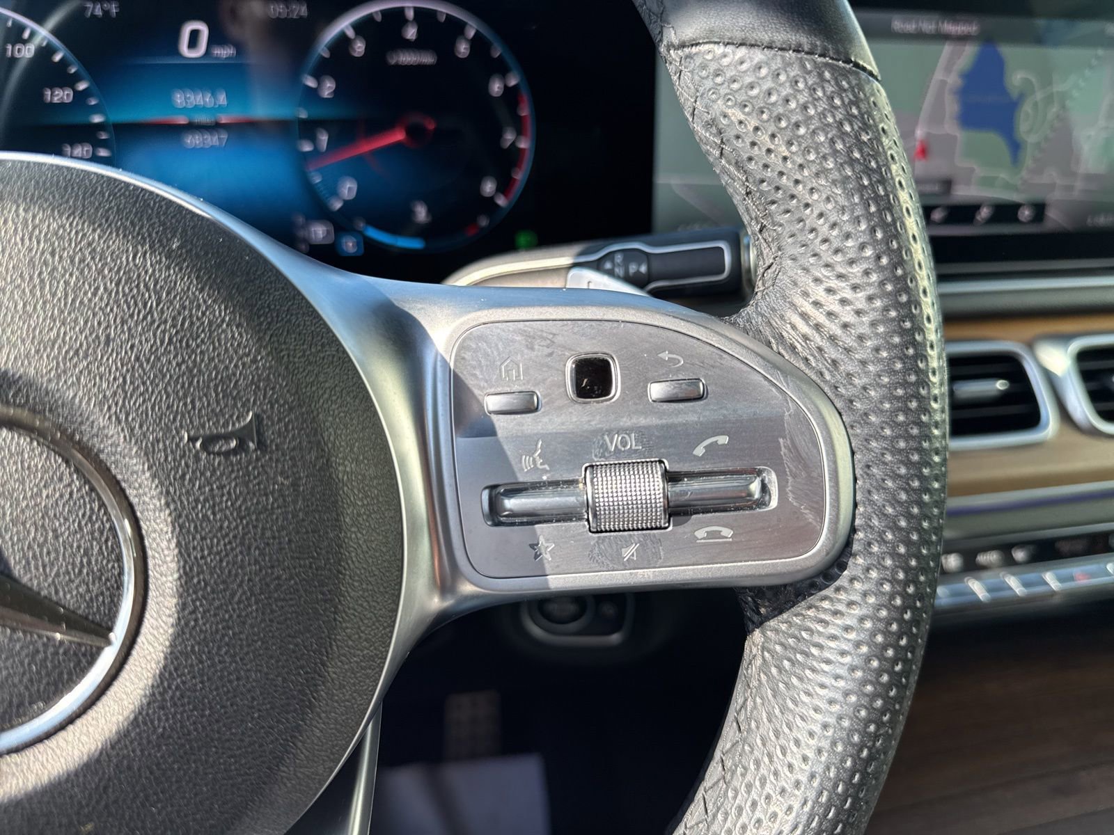 Used 2020 Mercedes-Benz GLE 350 4MATIC image 28