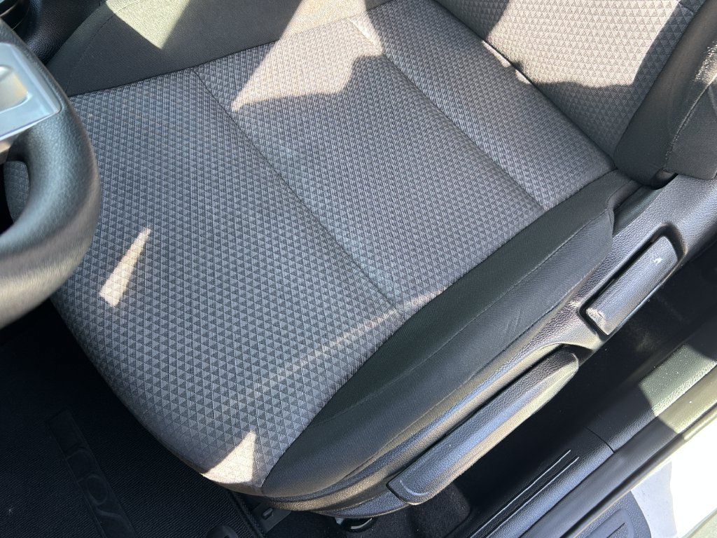 Used 2021 Kia Soul LX FWD image 15
