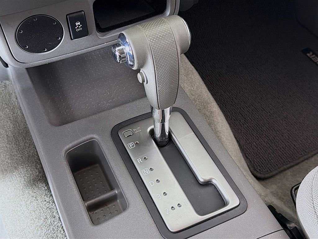 Used 2018 Nissan Frontier SV image 29