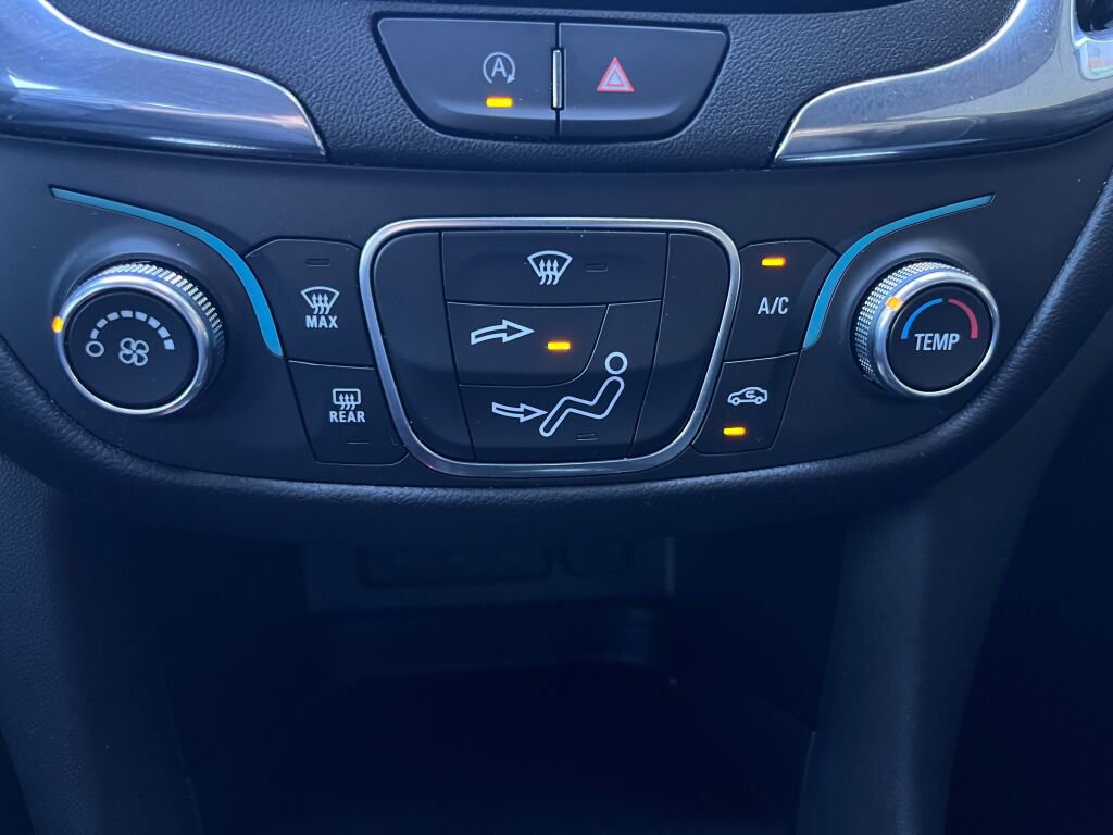 Used 2022 Chevrolet Equinox LT image 17