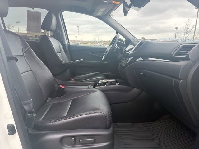 Used 2018 Honda Pilot Touring image 29