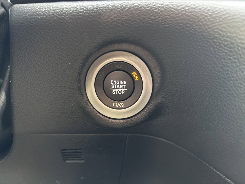 New 2026 Chrysler Voyager LX image 12