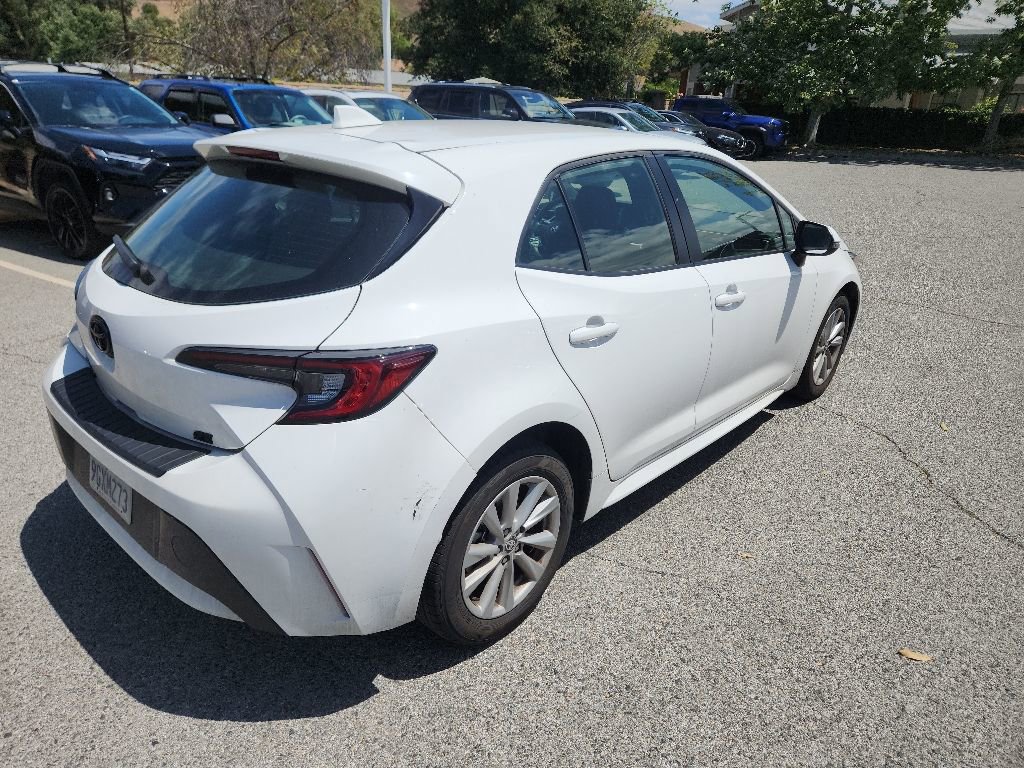 Used 2023 Toyota Corolla SE w/ SE Premium Package FWD image 5