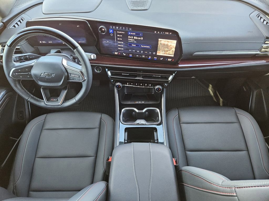 Used 2025 Chevrolet Traverse Z71 w/ Enhanced Driving Package image 33