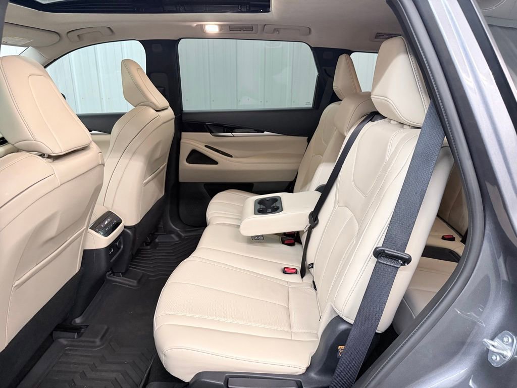 Certified 2024 INFINITI QX60 Pure image 26