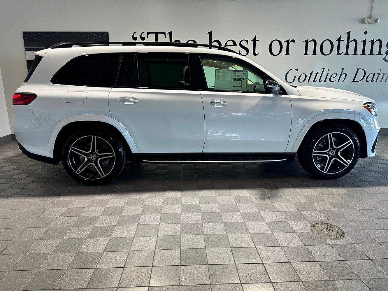 New 2026 Mercedes-Benz GLS 450 4MATIC image 3
