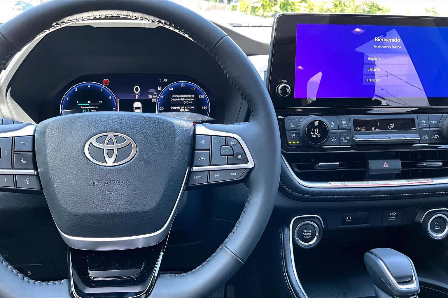 Certified 2026 Toyota Grand Highlander AWD image 25