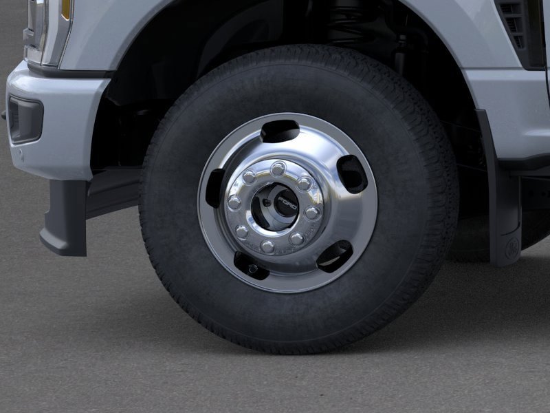 New 2026 Ford F350 4x4 Crew Cab DRW Super Duty image 19