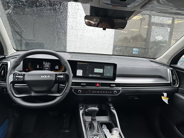 New 2026 Kia Sorento S w/ S Panoramic Sunroof Package image 3