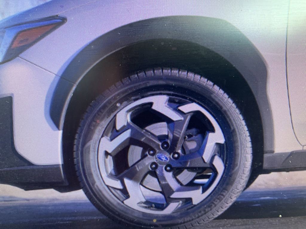 Used 2021 Subaru Crosstrek 2.5i Limited w/ Moonroof Package 1 image 6