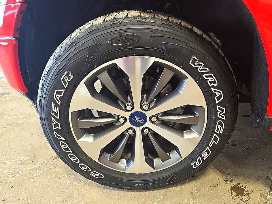 Used 2019 Ford F150 XL w/ Equipment Group 101A Mid AWD/4WD image 40