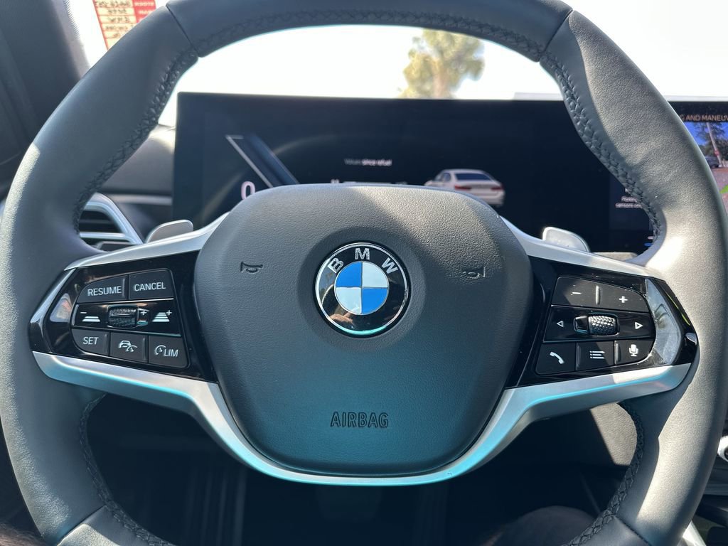 Used 2025 BMW 330i Sedan image 22