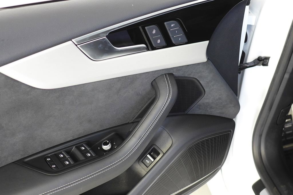 Used 2022 Audi A5 2.0T Premium Plus image 12