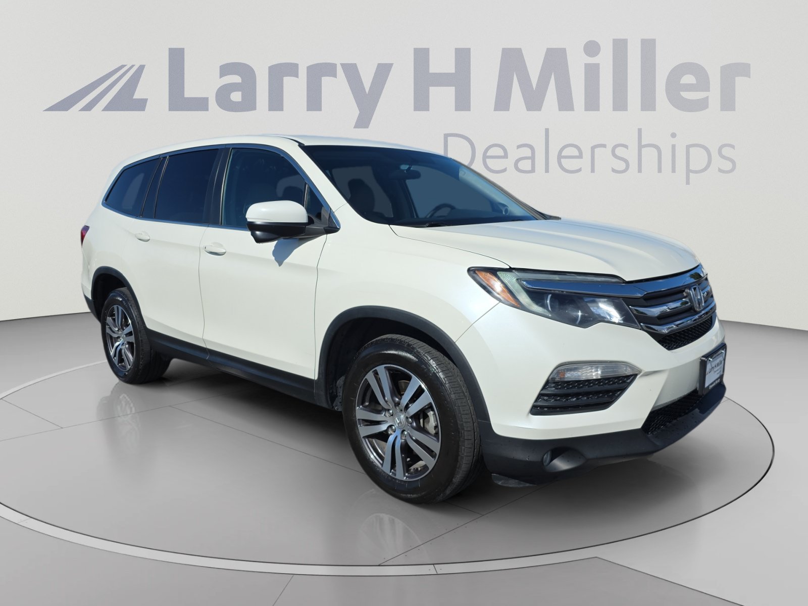 Used 2016 Honda Pilot EX image 7
