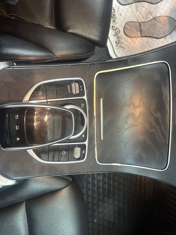 Used 2015 Mercedes-Benz C 300 4MATIC Sedan image 17